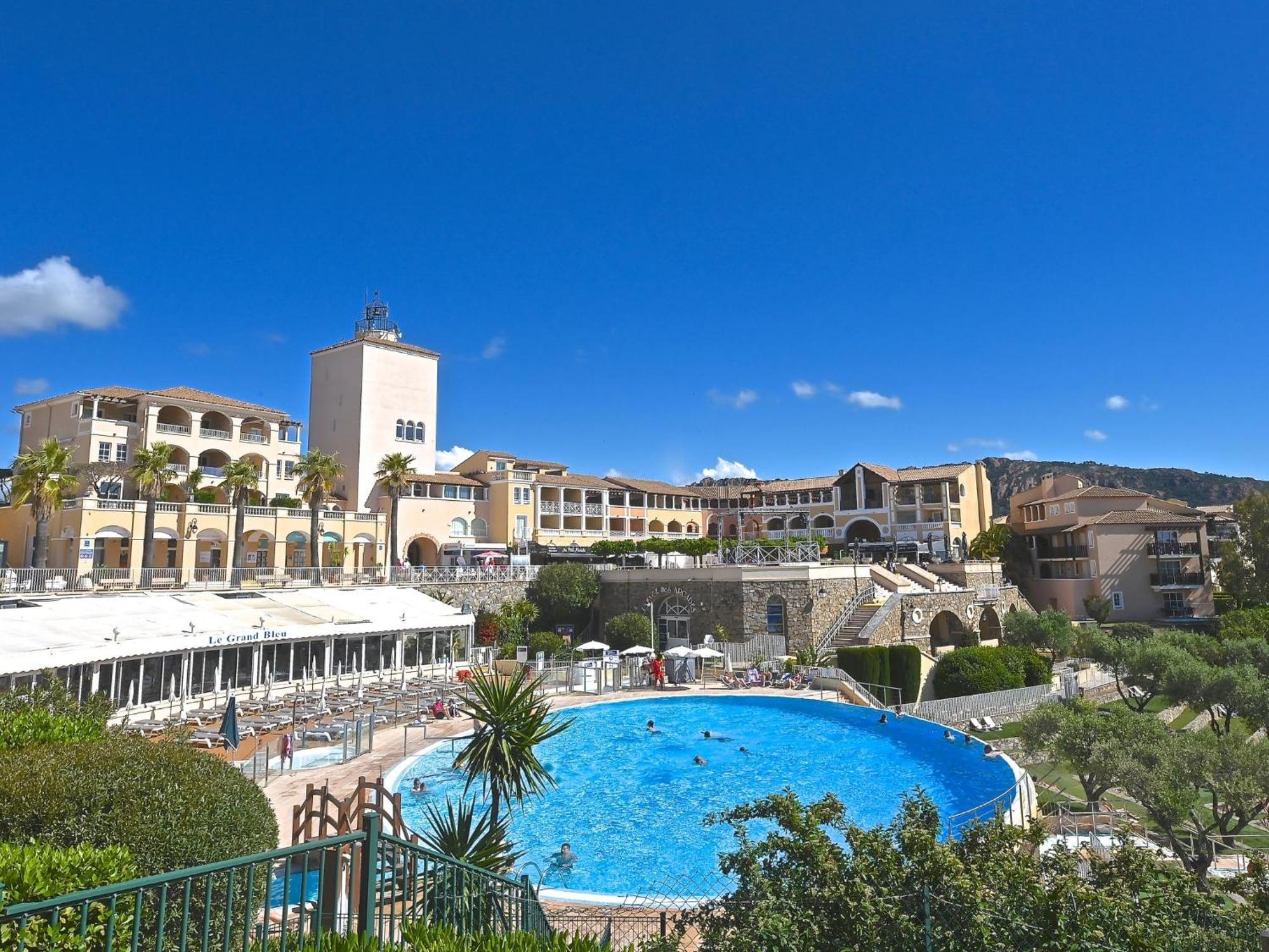 Apartment Village Cap Esterel - Le Village-76 By Interhome Saint-Raphaël Εξωτερικό φωτογραφία